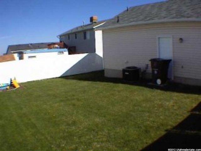 4179 Lily Dr, Roy, UT 84067 — photo 2