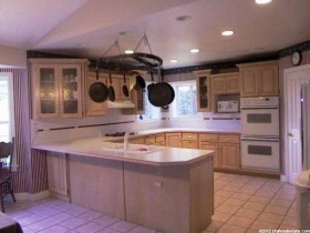 2451 E Cherry Ln, Layton, UT 84040 — photo 4
