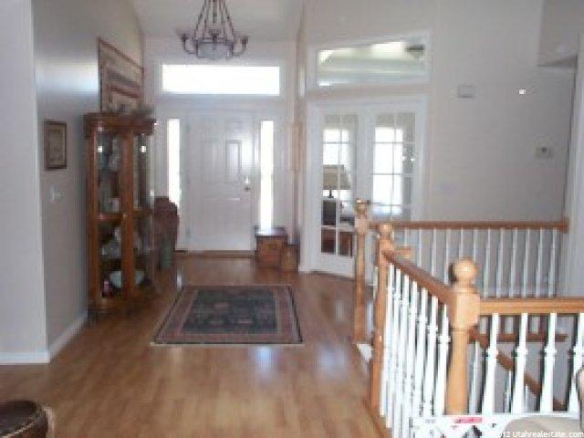 944 Edgefield Rd, Sandy, UT 84094 — photo 3