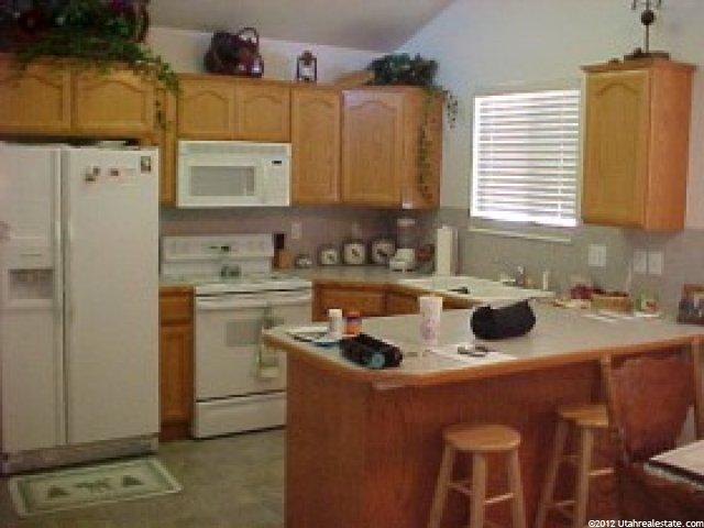 5630 S 2300 W, Roy, UT 84067 — photo 3