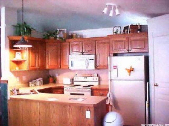 579 S 300 E, Providence, UT 84332 — photo 4
