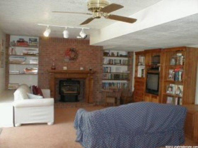 1867 N 200 E, Centerville, UT 84014 — photo 2