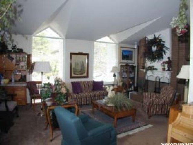 2190 Elaine Dr, Bountiful, UT 84010 — photo 3