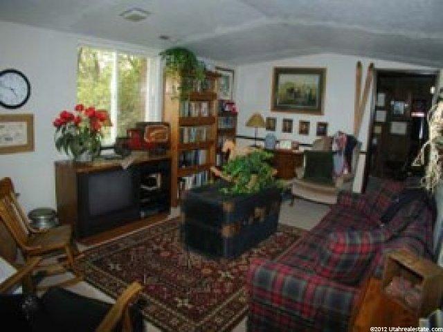2190 Elaine Dr, Bountiful, UT 84010 — photo 5