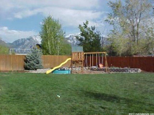 952 Peregrine Ln, Sandy, UT 84094 — photo 2