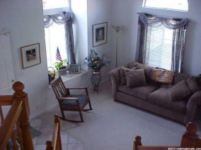 952 Peregrine Ln, Sandy, UT 84094 — photo 3