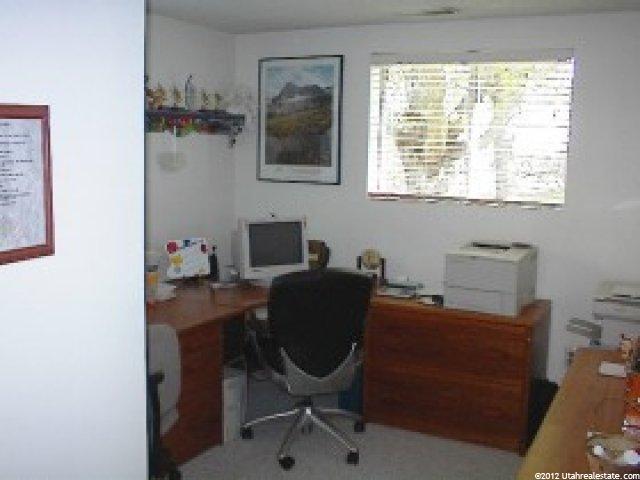 961 Claremont Dr, Bountiful, UT 84010 — photo 8