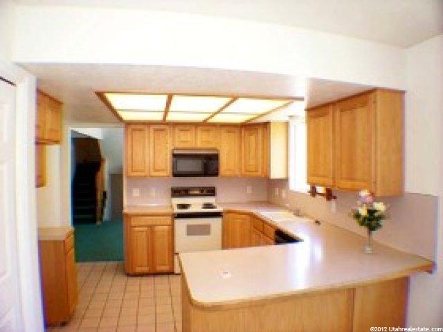 8888 Pineview Dr, Huntsville, UT 84317 — photo 4