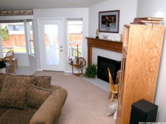 706 W 1900 N, Clinton, UT 84015 — photo 2