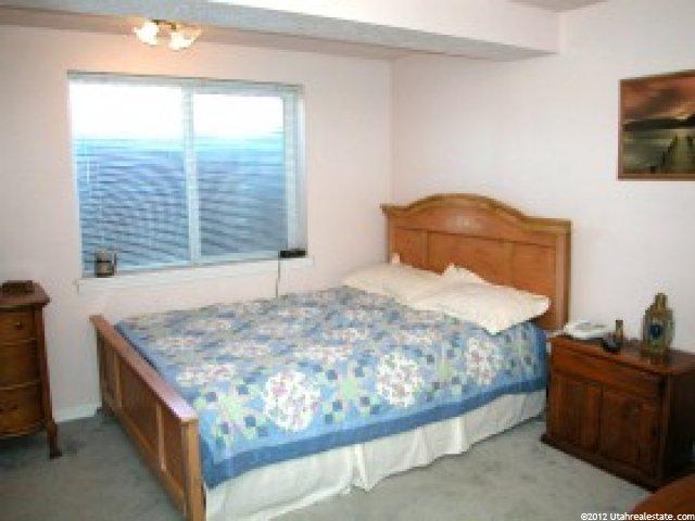 706 W 1900 N, Clinton, UT 84015 — photo 4