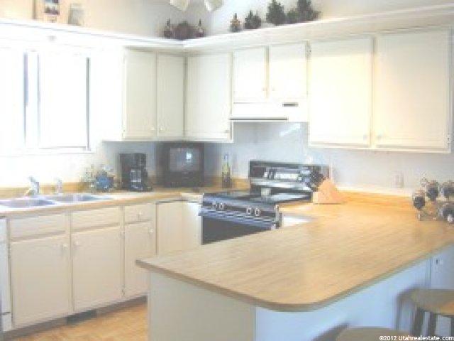 151 Gary Way, North Salt Lake, UT 84054 — photo 4