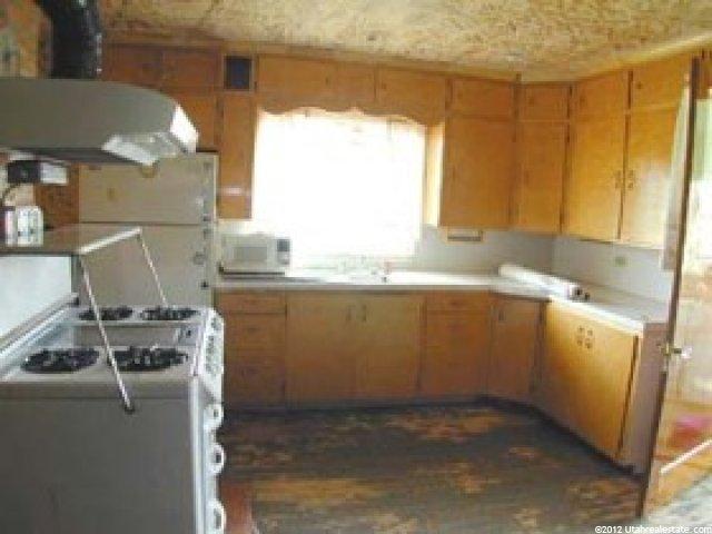 575 S Henefer Rd, Henefer, UT 84033 — photo 2