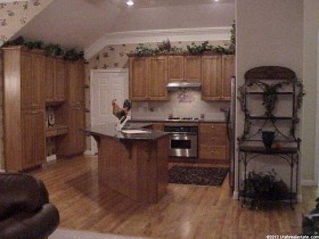8064 Spectrum Cv, Sandy, UT 84093 — photo 5