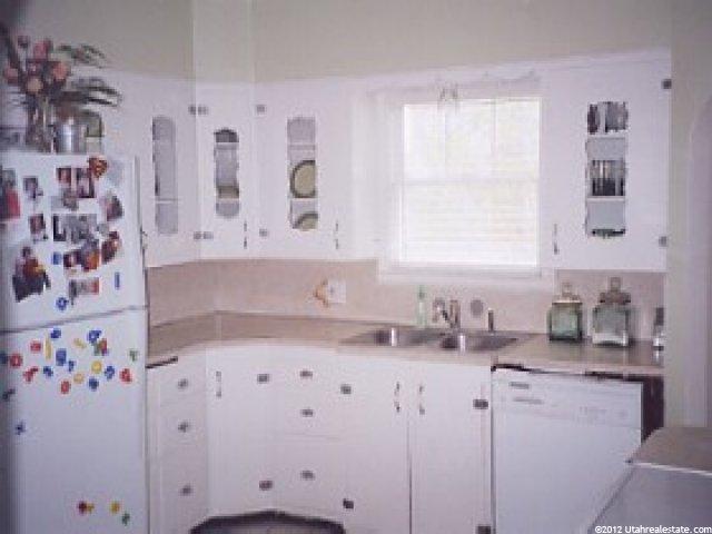 155 N 300 W, Tremonton, UT 84337 — photo 2