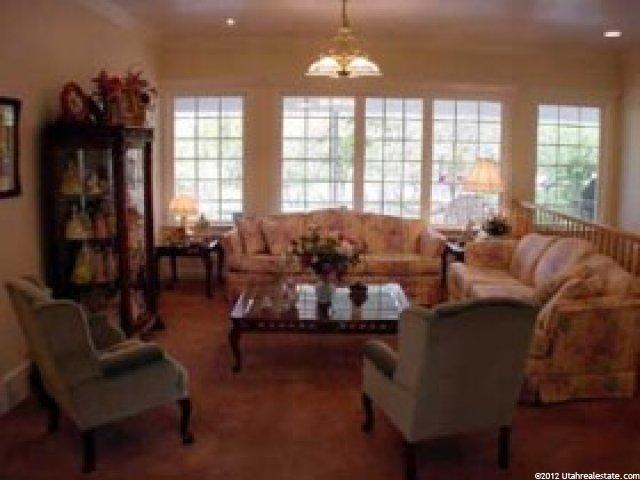 2421 Valley View Dr, Layton, UT 84040 — photo 2