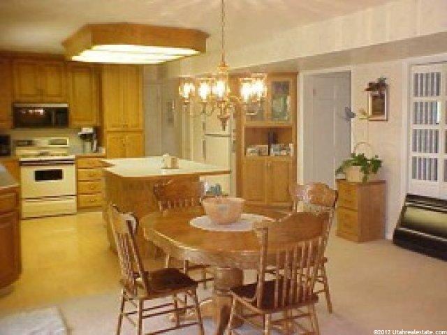 1947 Johnstone Cir, Sandy, UT 84093 — photo 3