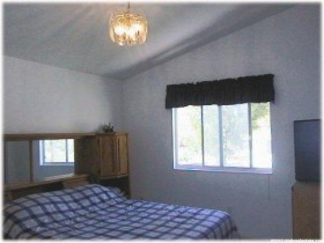 1410 W 975 S, Clearfield, UT 84015 — photo 8
