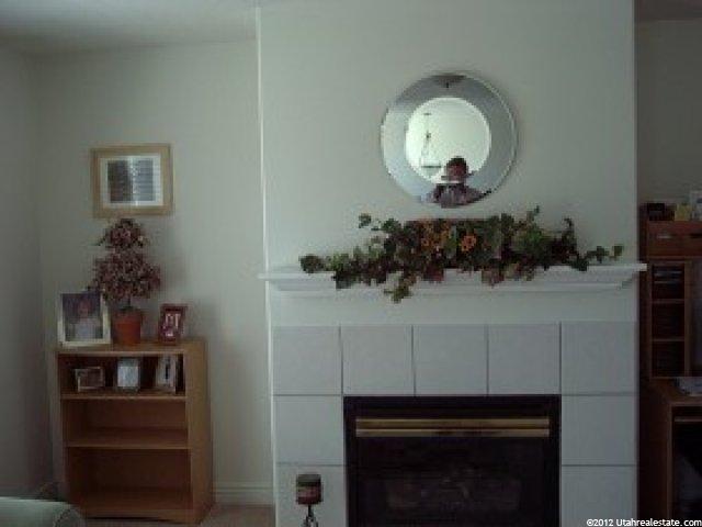 625 Cook Dr, Layton, UT 84041 — photo 2