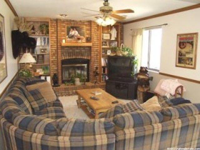 1563 Edgecliff Dr, Sandy, UT 84092 — photo 5