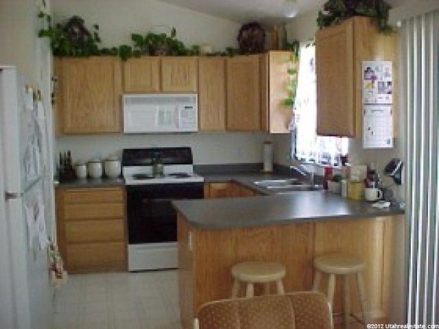 902 W 4200 S, Riverdale, UT 84405 — photo 2