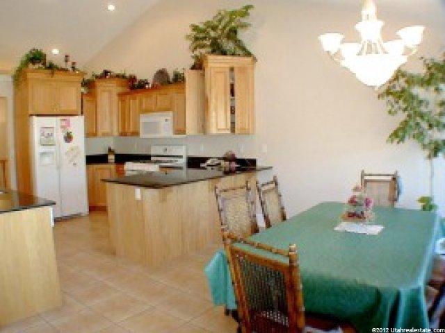 205 N Red Slide Dr, Wellsville, UT 84339 — photo 5