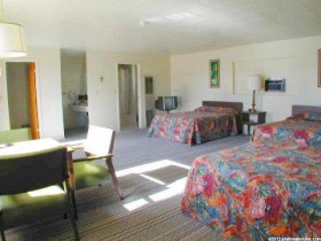 227 N Highway 89, Hatch, UT 84735 — photo 2