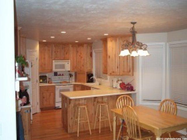 6837 Lourdes Ln, Midvale, UT 84047 — photo 3
