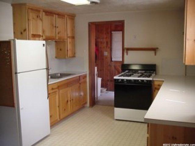 2153 Fillmore Ave, Ogden, UT 84401 — photo 3