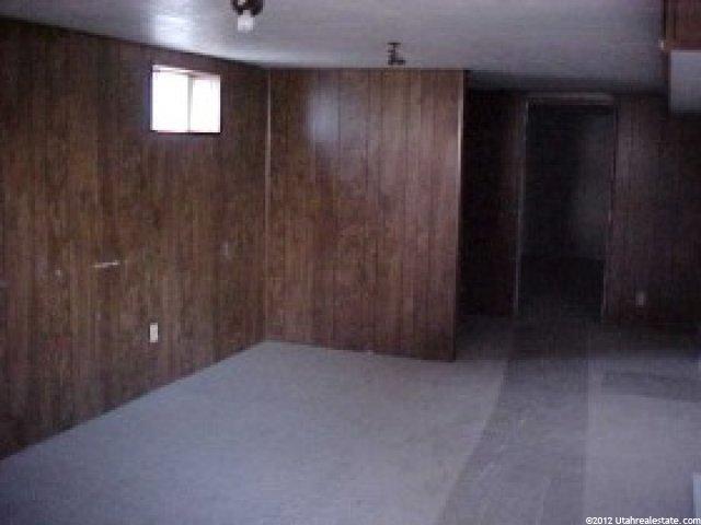 296 Marilyn Dr, Clearfield, UT 84015 — photo 4