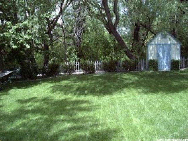 885 Creekside Dr, Layton, UT 84041 — photo 2