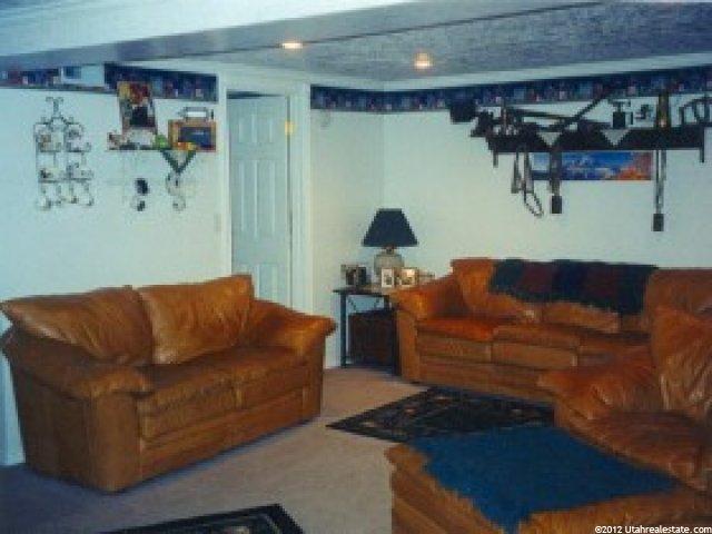1086 W 4650 S, Riverdale, UT 84405 — photo 2