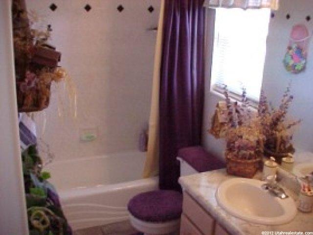 5842 S 3450 W, Roy, UT 84067 — photo 4
