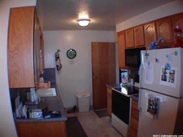4977 S 2575 W, Roy, UT 84067 — photo 6