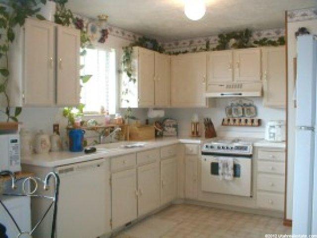 4861 Heath Ave, Kearns, UT 84118 — photo 4