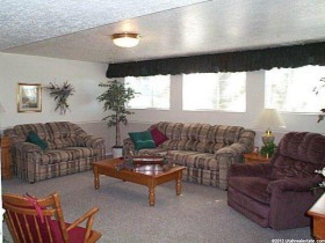 4140 Bona Villa Dr, Ogden, UT 84403 — photo 3