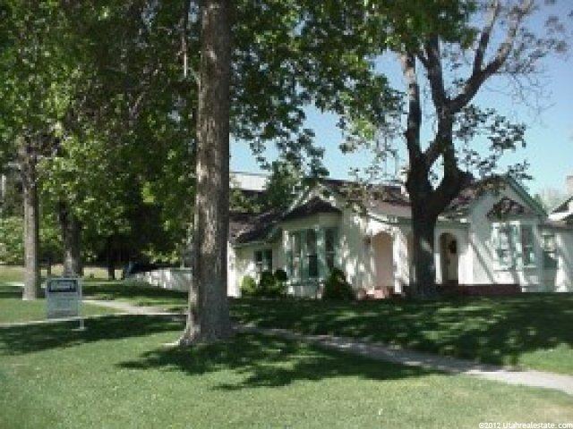 584 Cobblestone Ln, Midvale, UT 84047 — photo 2