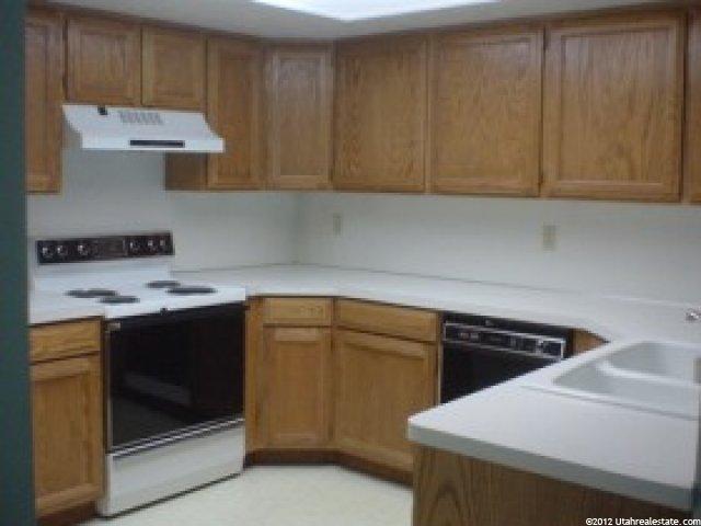 1082 Deerwalk Ln, Ogden, UT 84404 — photo 4