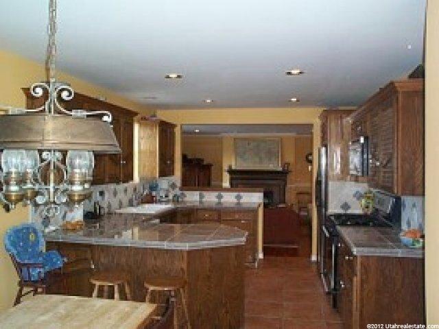 6094 S 2850 E, Uintah, UT 84403 — photo 5