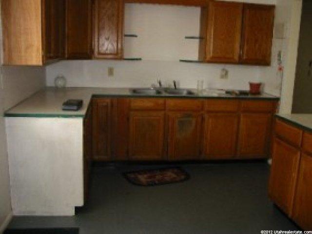 853 N 150 W, Sunset, UT 84015 — photo 3