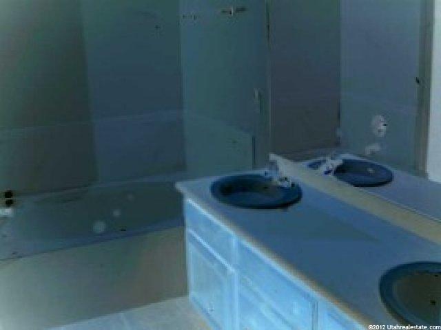 327 Alpinhof Cir, Midway, UT 84049 — photo 8