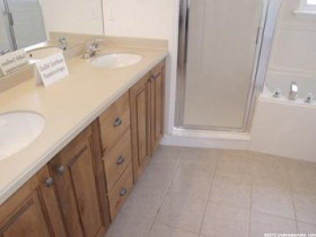 481 E Green Hvn, Midvale, UT 84047 — photo 8