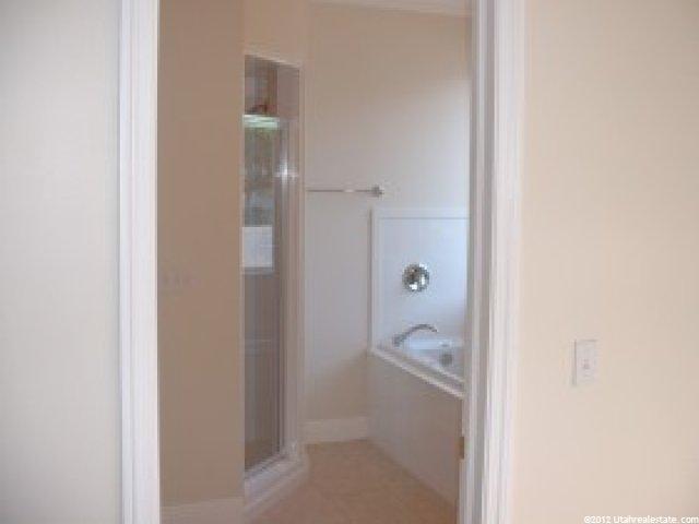 562 W 1400 N, West Bountiful, UT 84087 — photo 6