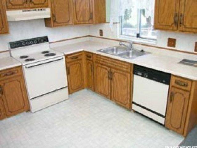 248 E 1900 S, Clearfield, UT 84015 — photo 2