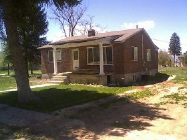 90 S 400 W, Mt Pleasant, UT 84647 — photo 3