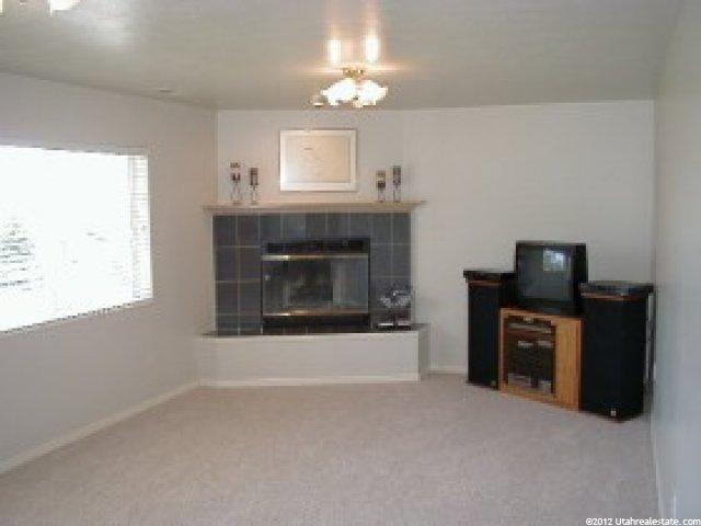 1056 Brook Haven Dr, Kaysville, UT 84037 — photo 4