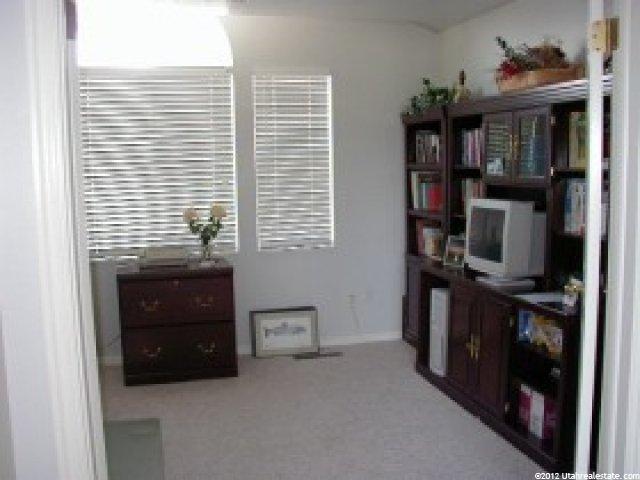 1056 Brook Haven Dr, Kaysville, UT 84037 — photo 7