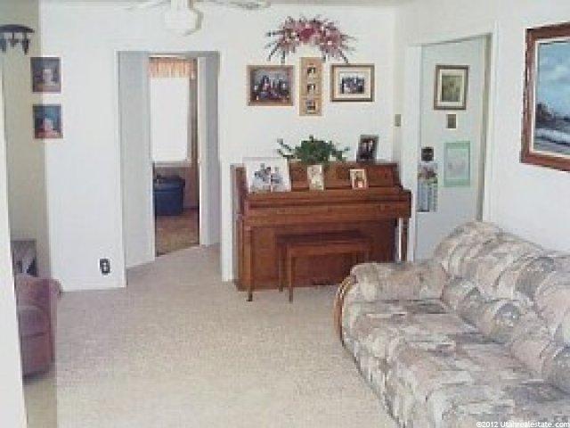 106 W Center, Hinckley, UT 84635 — photo 4