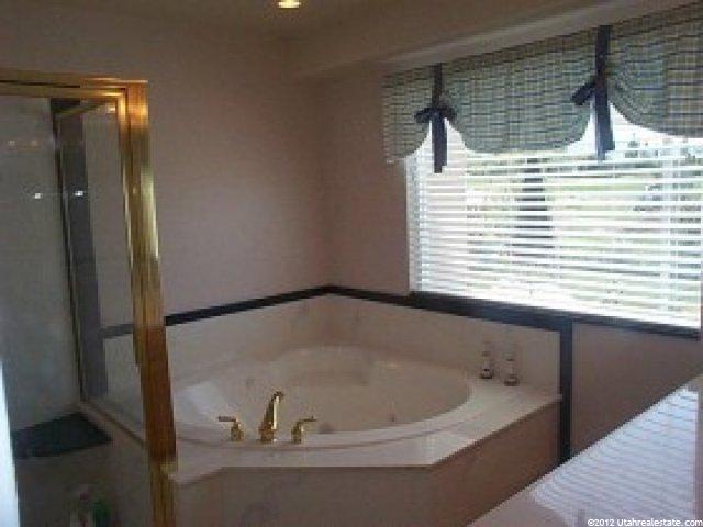 1492 E 525 N, Layton, UT 84040 — photo 8
