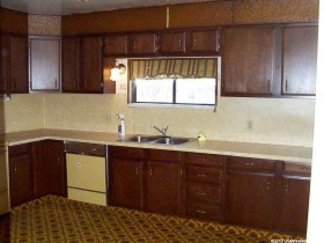 120 N 200 E, Hinckley, UT 84635 — photo 3