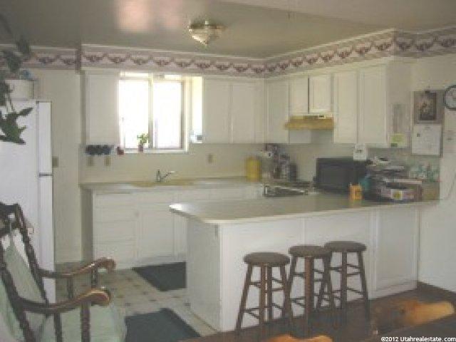 897 Sunburn Ln, Sandy, UT 84094 — photo 4